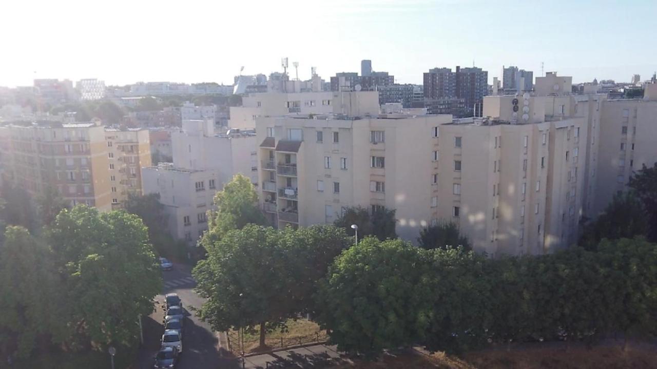 Paris Porte D'Italie - Chambre A Louer Avec Parking Et Vue Sur Paris Le Kremlin-Bicetre Exterior photo